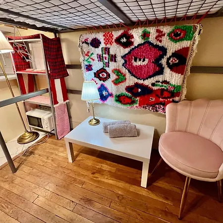 Apartamento Center Eiffel *