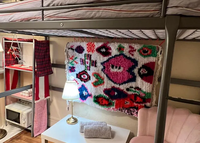 Center Eiffel アパート パリ